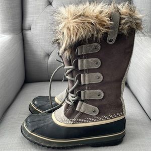 Sorel Size 8 Women’s Snow Boots